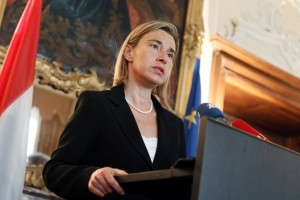 epa04744411 Federica Mogherini (L), High Representative of the European Union for Foreign Affairs and Security Policy, and Luxembourg Foreign Minister Jean Asselborn (not pictured) hold a press conference at the Foreign Ministry in Luxembourg, 12 May 2015. During the presser, both politicians swapped positions as spot was equipped with microphone. The meeting takes place as a working visit of the High Representative of the European Union for Foreign Affairs and Security Policy, various subjects are to be discussed such as the main European political subjects and the priorities of the future Luxembourg Presidency of the European Council. EPA/MATHIEU CUGNOT +++(c) dpa - Bildfunk+++