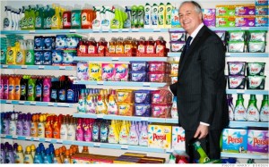 Paul Polman in the store in Unilever house for the employees.