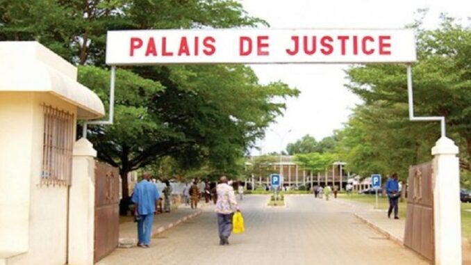 Benin: Former mayor of Abomey-Calavi on trial for big land scandal ...