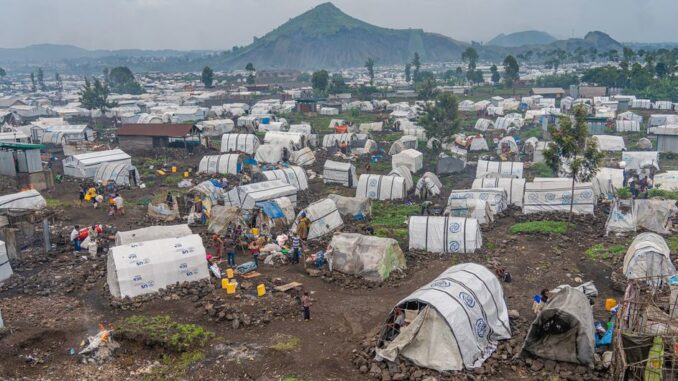 Eastern DRC_ Returning families_devastation_